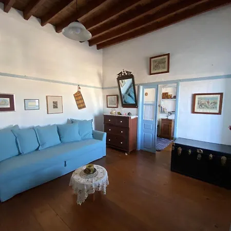Alexandra Holiday Home
