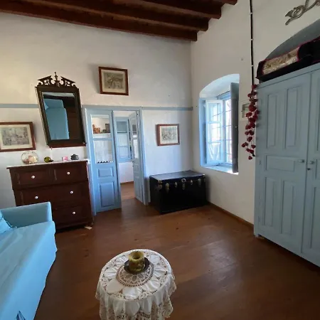 Holiday home Alexandra Holiday Home *